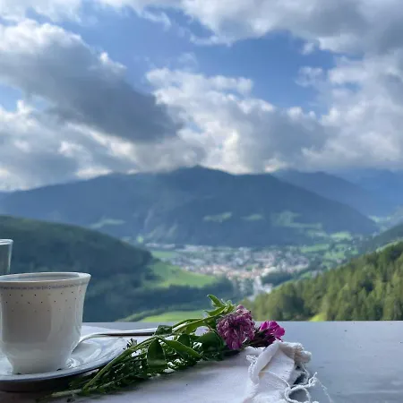 Schallerhof Sterzing: Tranquil Farm Stay with Panoramic Views Exterior photo