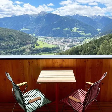 Schallerhof Sterzing: Tranquil Farm Stay with Panoramic Views Exterior photo