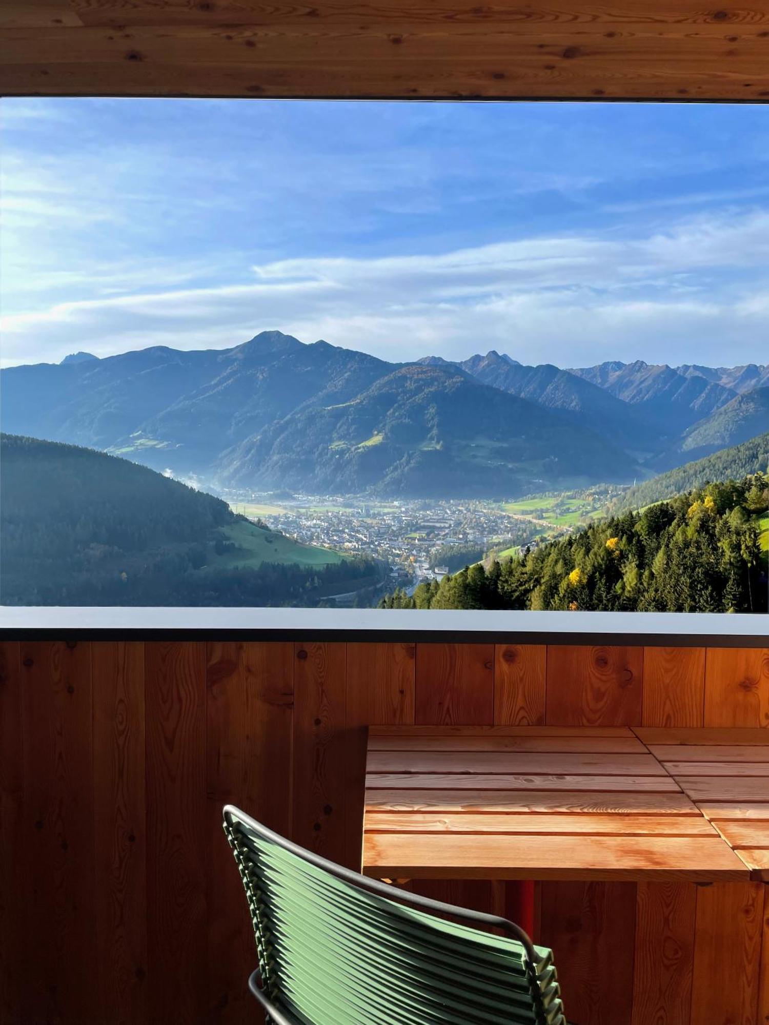 Schallerhof Sterzing: Tranquil Farm With Panoramic Views Apartment